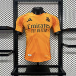 Real Madrid 24/25 extérieur maillot Player Version