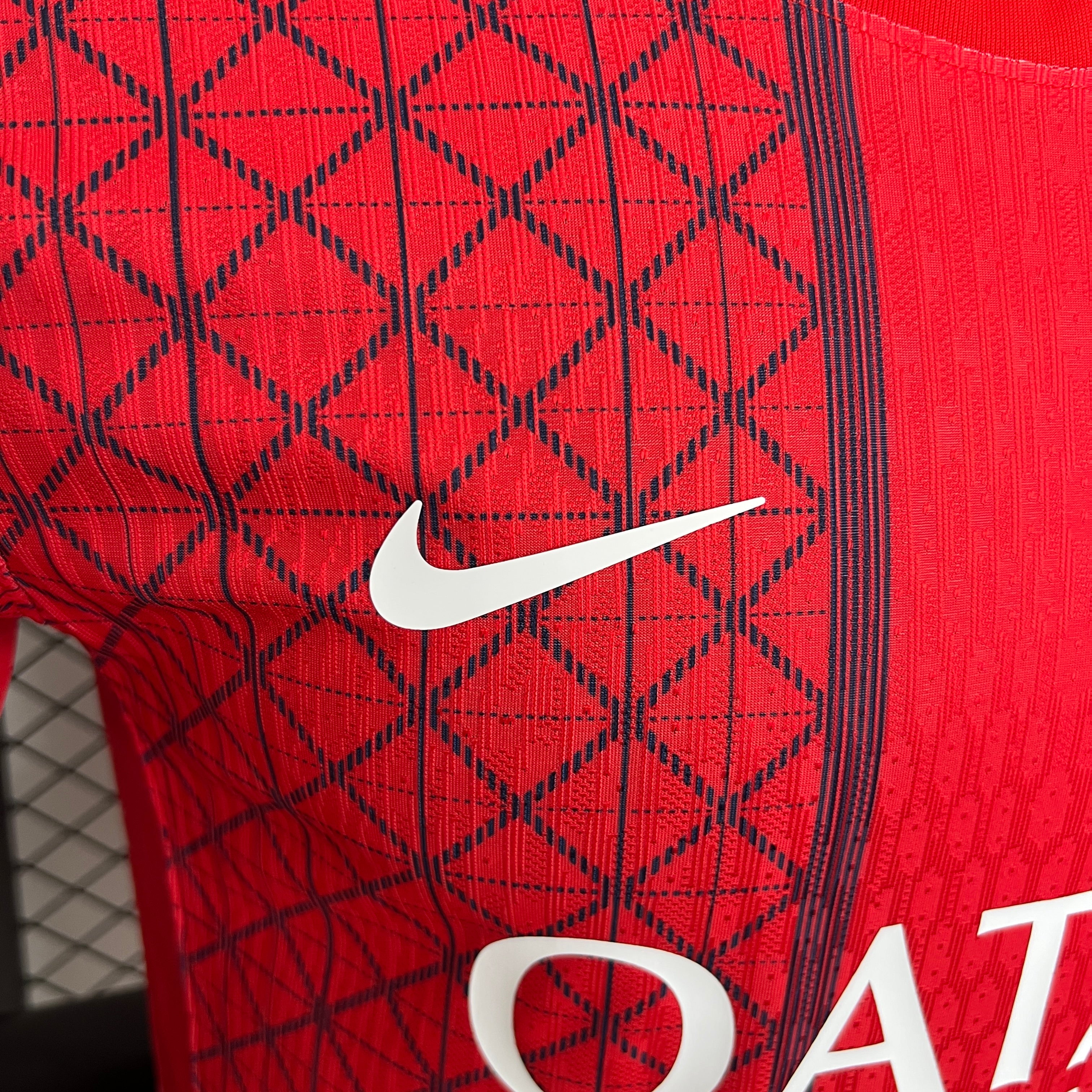 maillots du Paris Saint Germain version player spécial édition