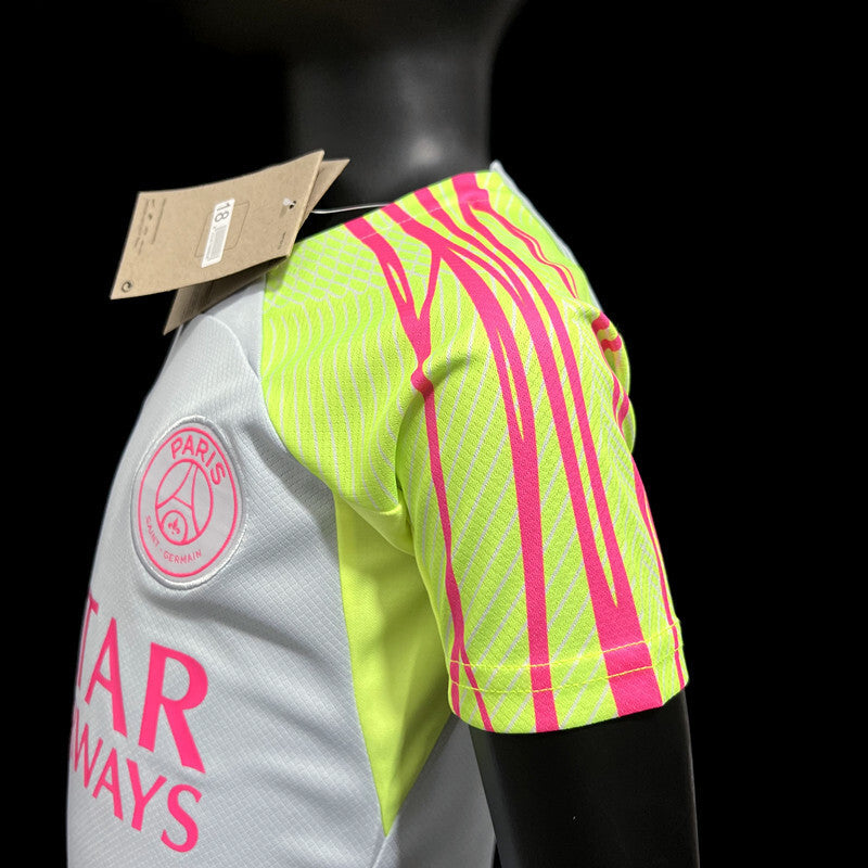 kit d’entraînement enfant gris PSG saison 23/24