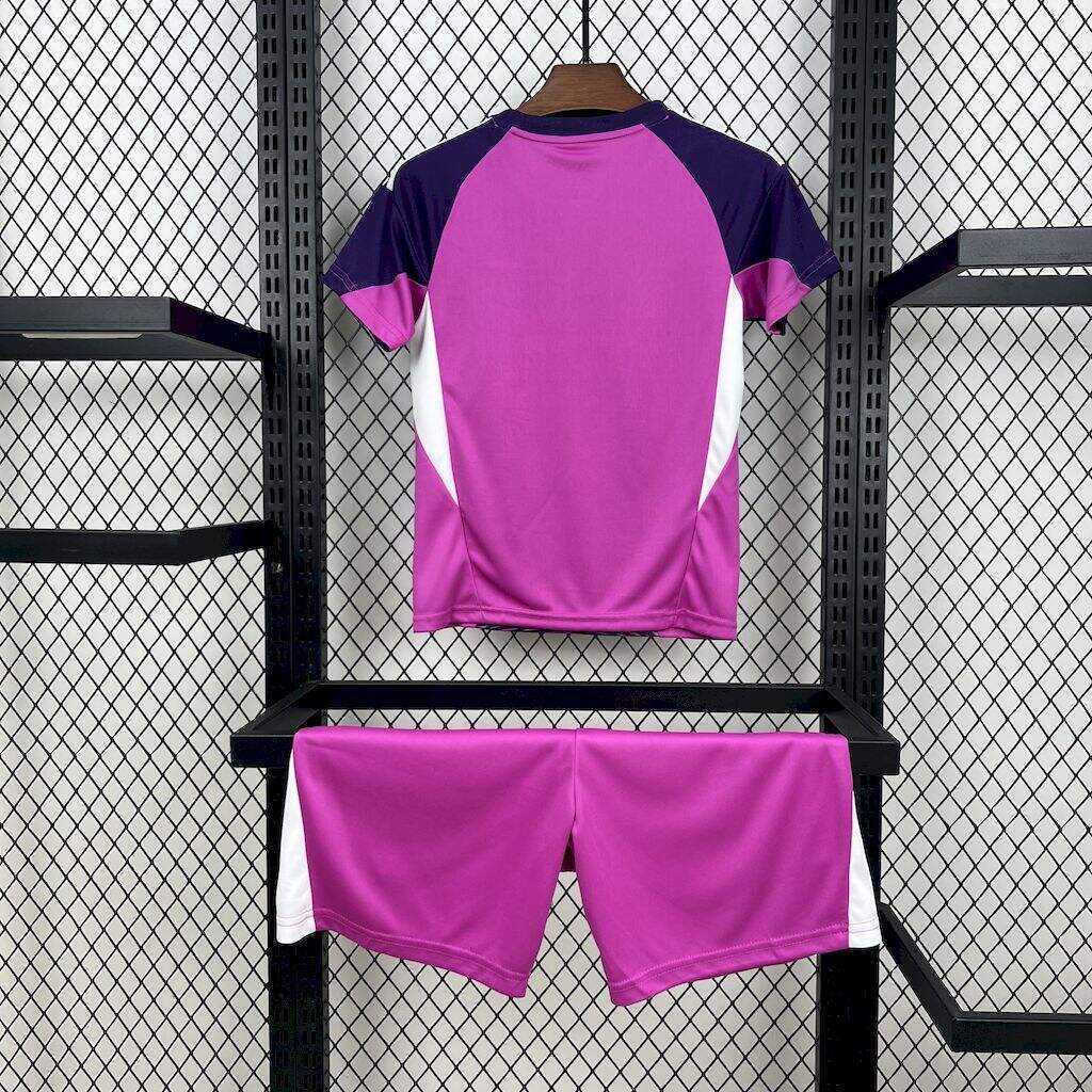 kit gardien enfant violet Real Madrid saison 25/26