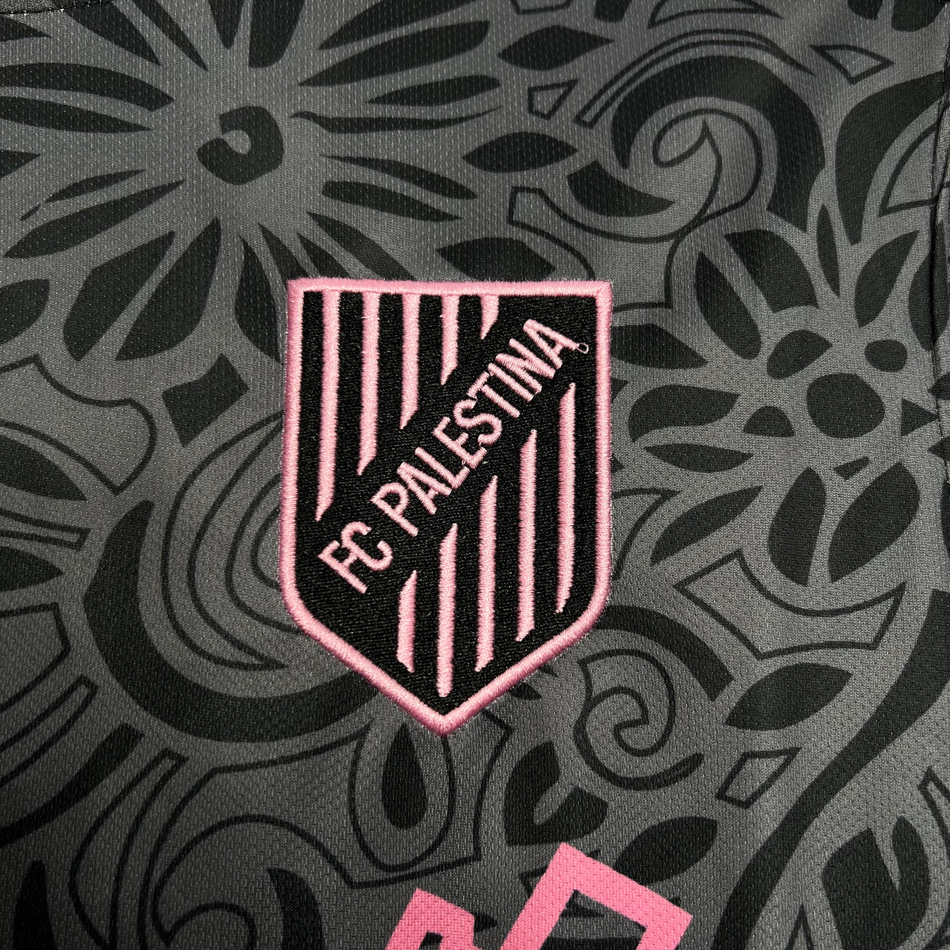 Maillot noir d'entraînement d'avant-match du CD Palestino saison 23/24