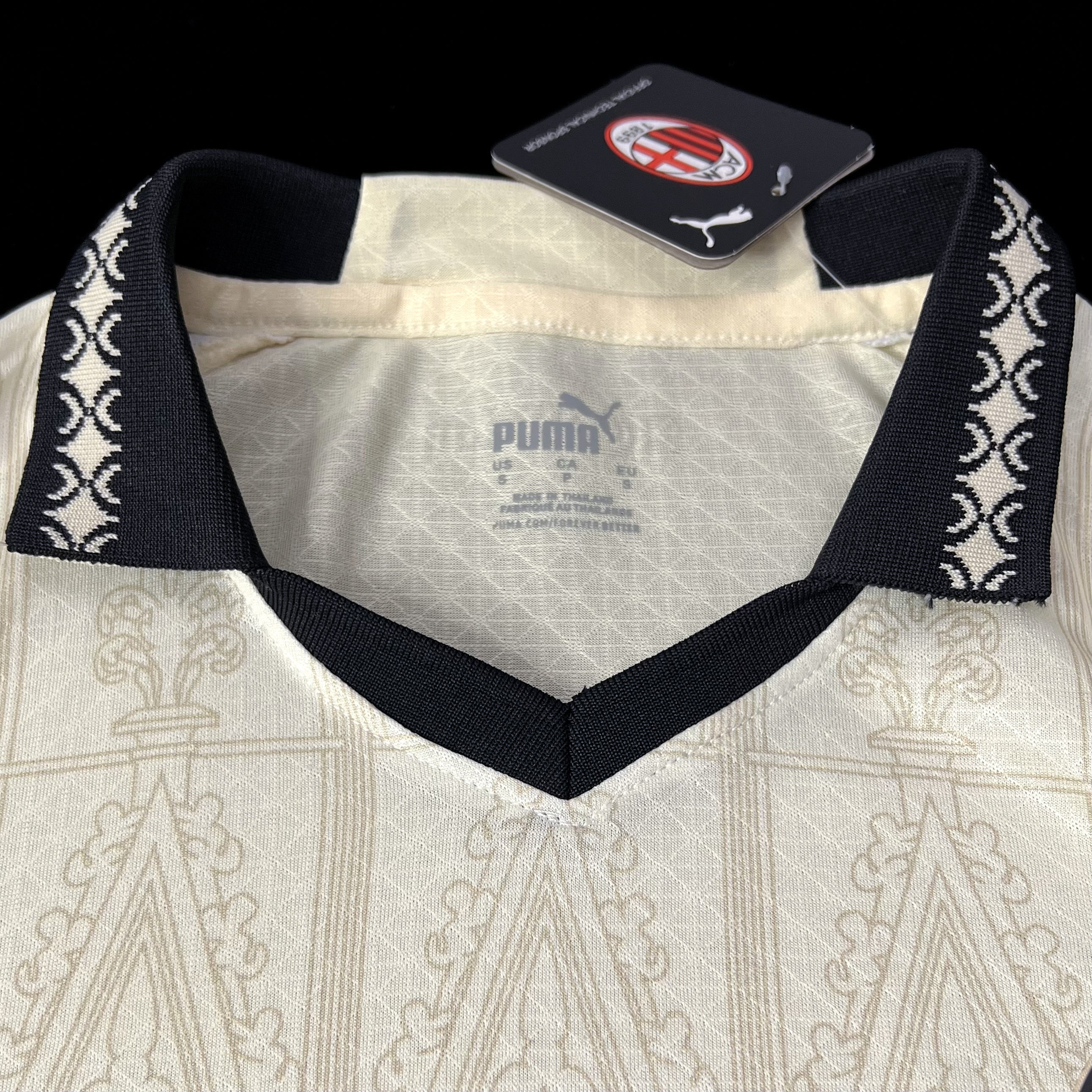 Maillot édition collaborative beige  AC Milan 24/25