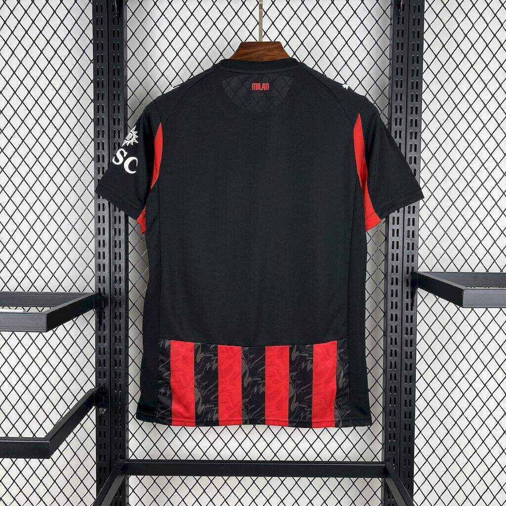 Maillot domicile de l’AC Milan 25/26