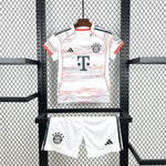Kit extérieur enfant Bayern Munich 25/26