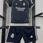kit extérieur enfant Real Madrid saison 25/26