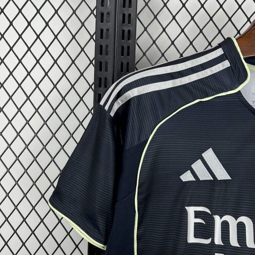 Real Madrid 25/26 extérieur maillot