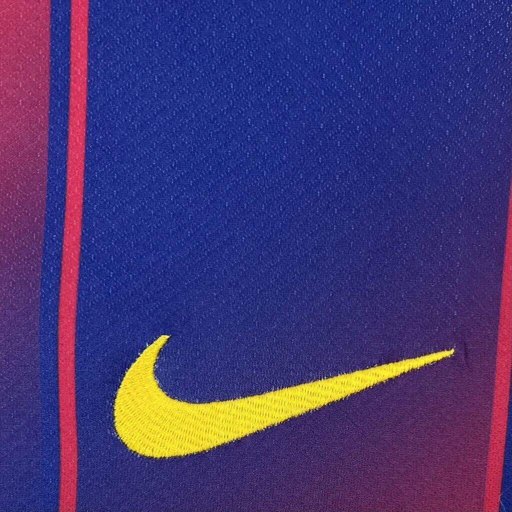 Barcelone 25/26 domicile maillot