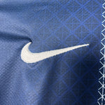 kit domicile enfant PSG saison 25/26.