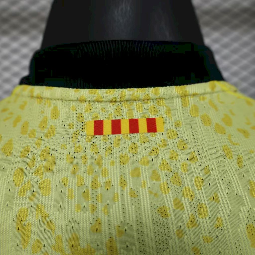 Maillots Barcelona 25/26 Away Mamba Series Kobe Bryant Joint Edition