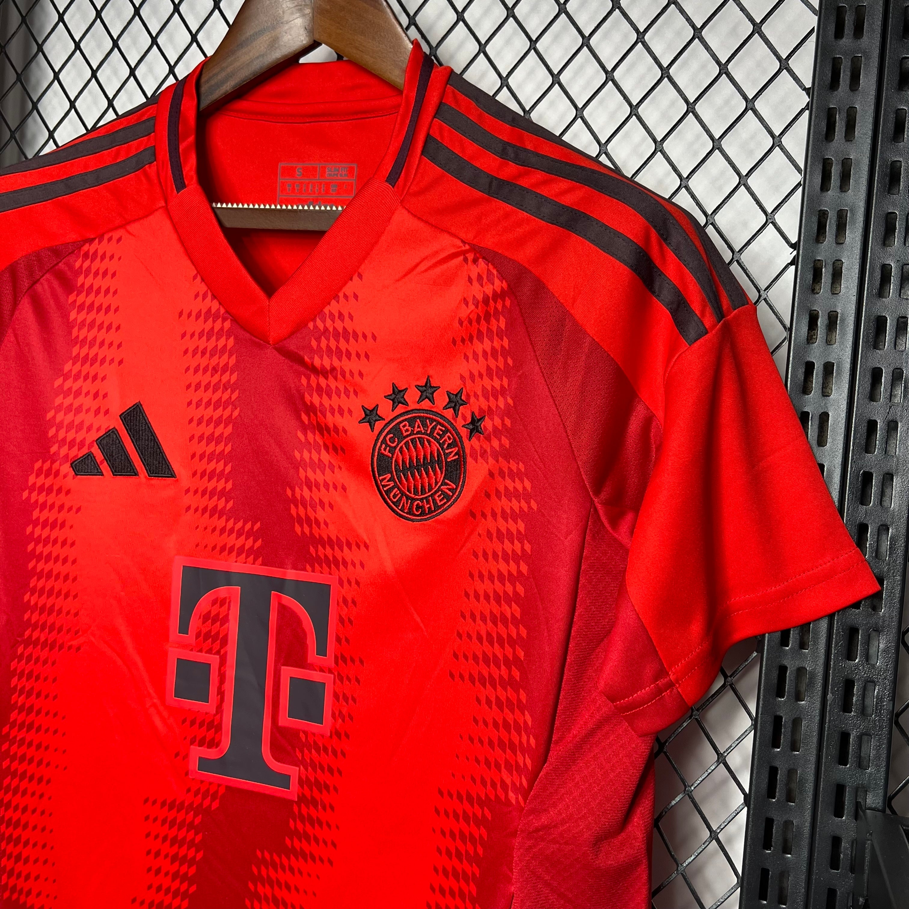Maillot domicile Bayern Munich 24/25