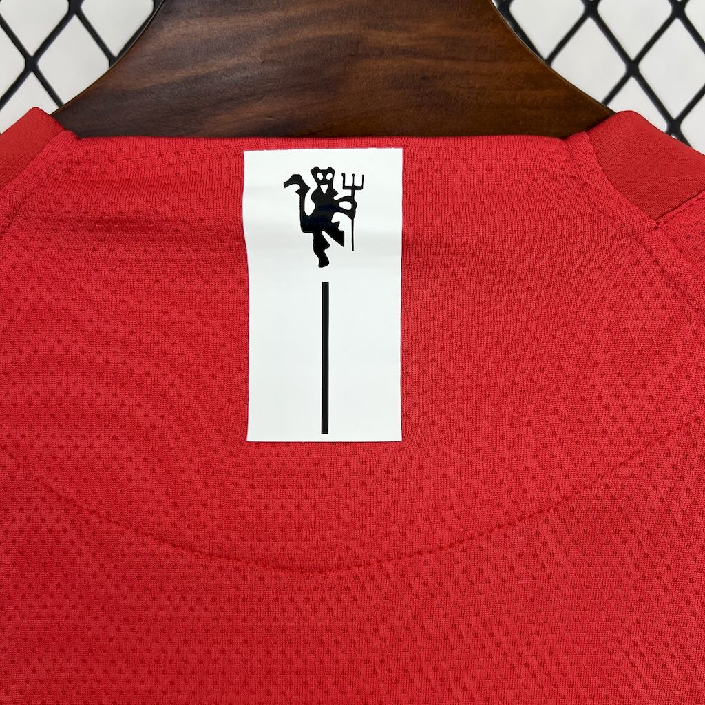 Manchester United a domicile maillot Retro