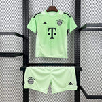 Kit gardien vert enfant Bayern Munich 25/26