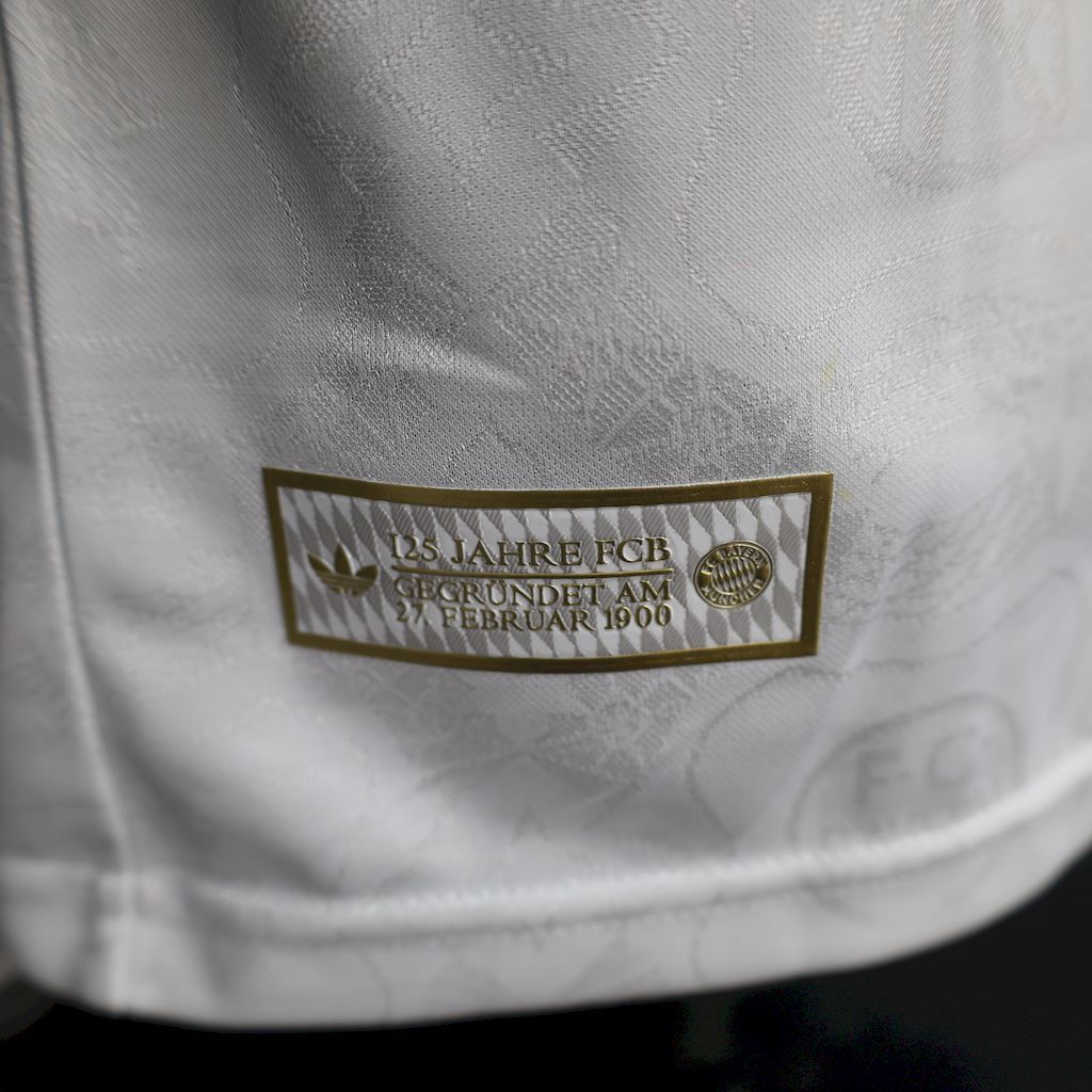 Maillot blanc Bayern Munich 24/25 125e anniversaire