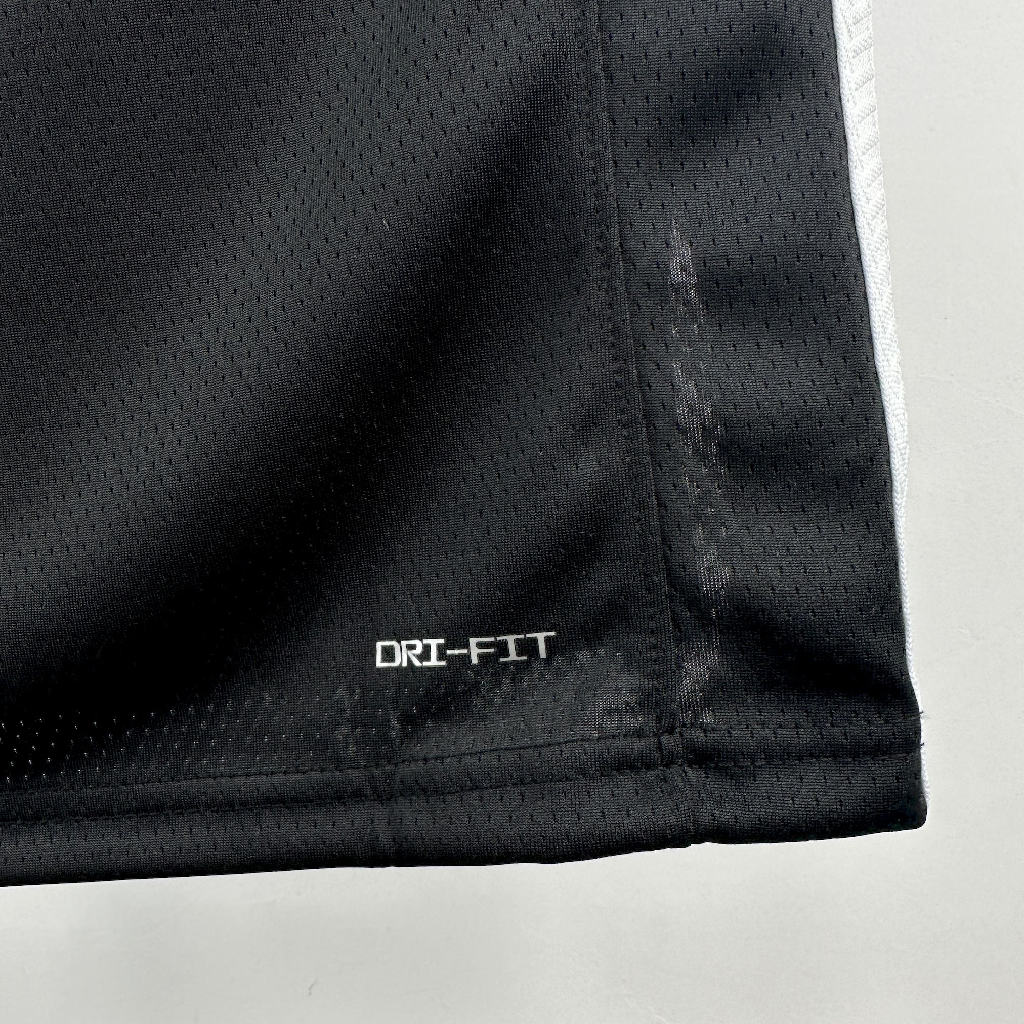 Brooklyn Nets 23/24 Légende édition Black