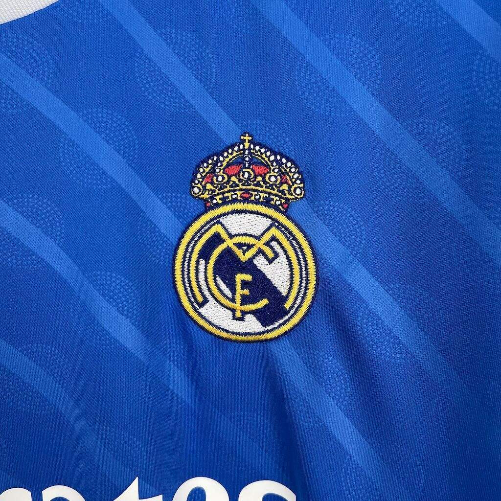 Real Madrid 25/26 3e maillots
