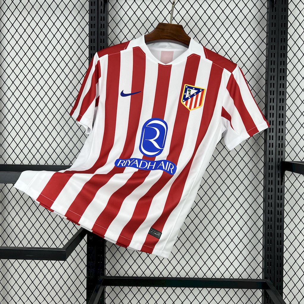Atletico Madrid 25/26 maillots a domicile Player and fan version